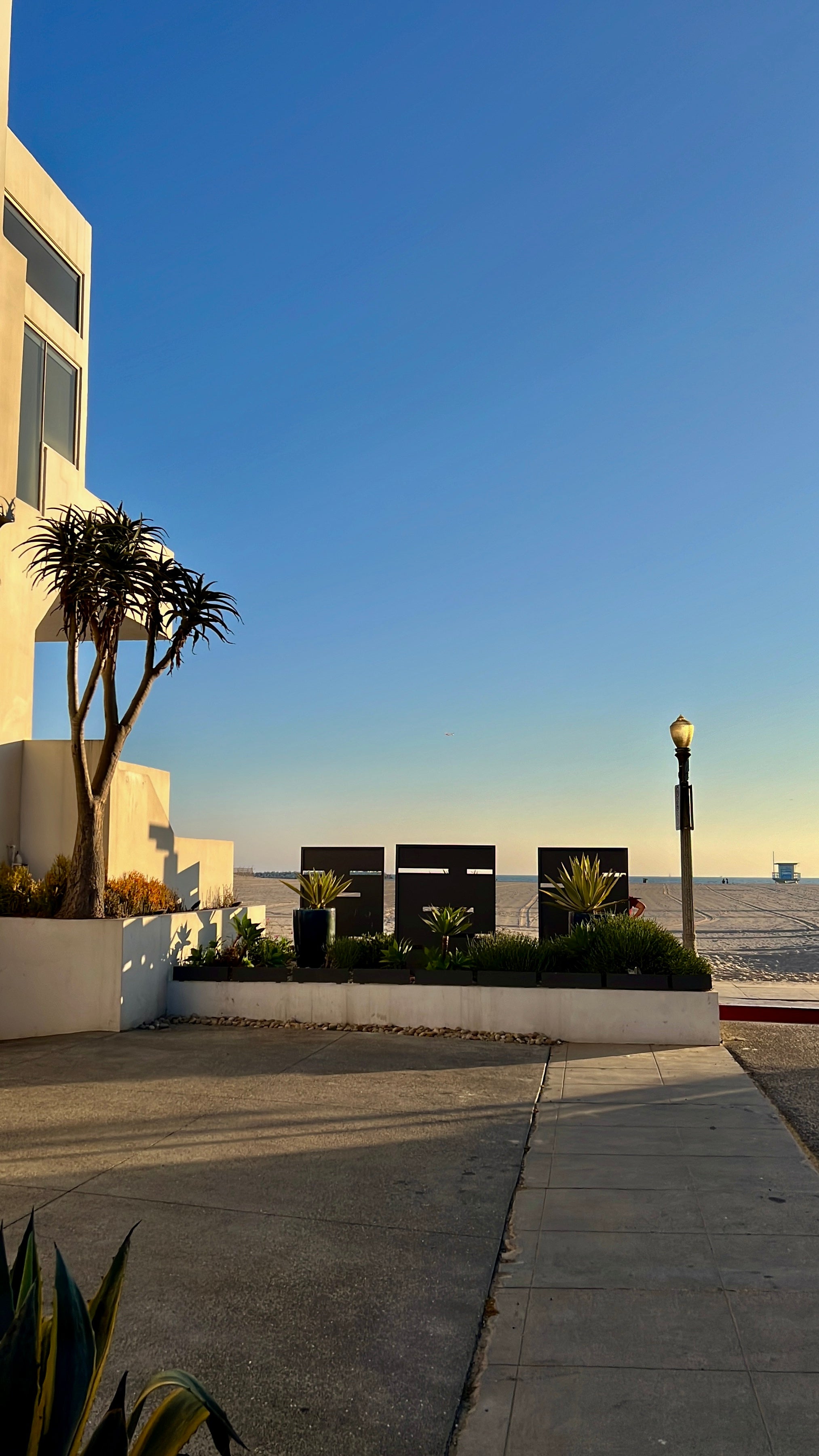 3 Camera Features on iPhone 17 & Android Phones You’re Not Using (But Should) - CaliCuration