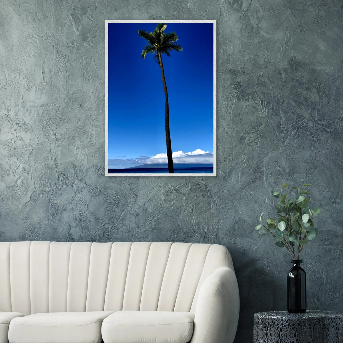Hawaii Majestic Palm Tree Maui Mounted Framed Poster – Travel Collection Studio Edition Spring '26: Hawaii Edition - CaliCuration