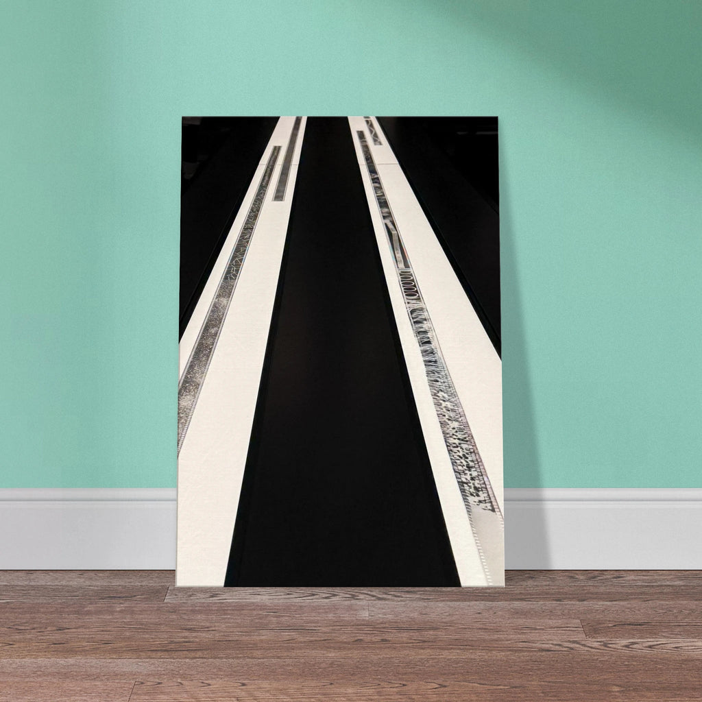 Abstract print on canvas from the Travel Collection Studio Edition Spring 2026, featuring vibrant spring-inspired artwork.