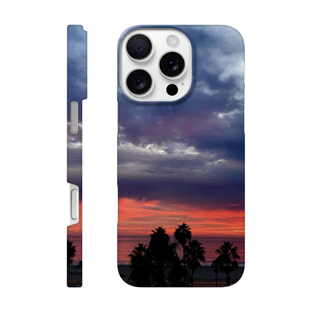 Dramatic sunset view on Venice Beach printed iPhone 16 Pro Max slim case, beach scene design for iPhone protection.