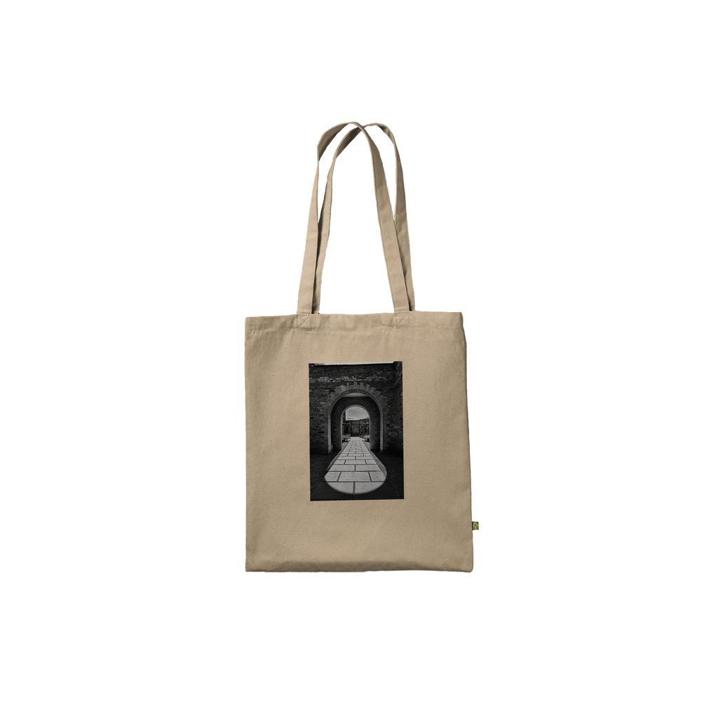 Cotswolds Estate Summer Light Arches tote bag made of eco-friendly cotton with a natural print design, showcasing floral and arch patterns.